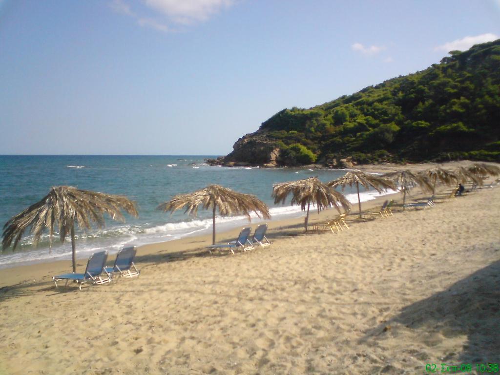 Villa Rania Skiathos Town Exterior photo