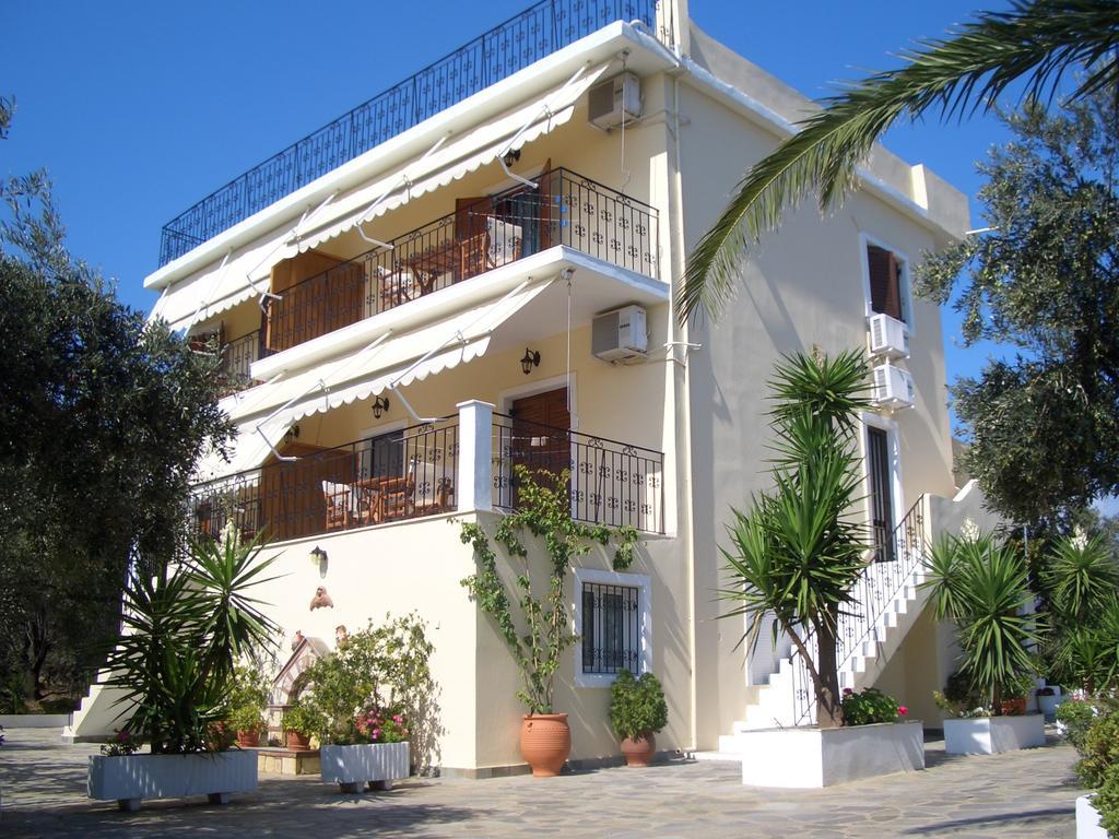 Villa Rania Skiathos Town Exterior photo